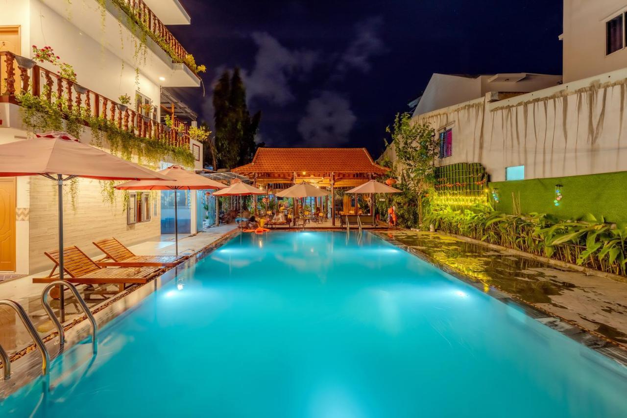 Alley Garden Homestay Hoi An Zewnętrze zdjęcie