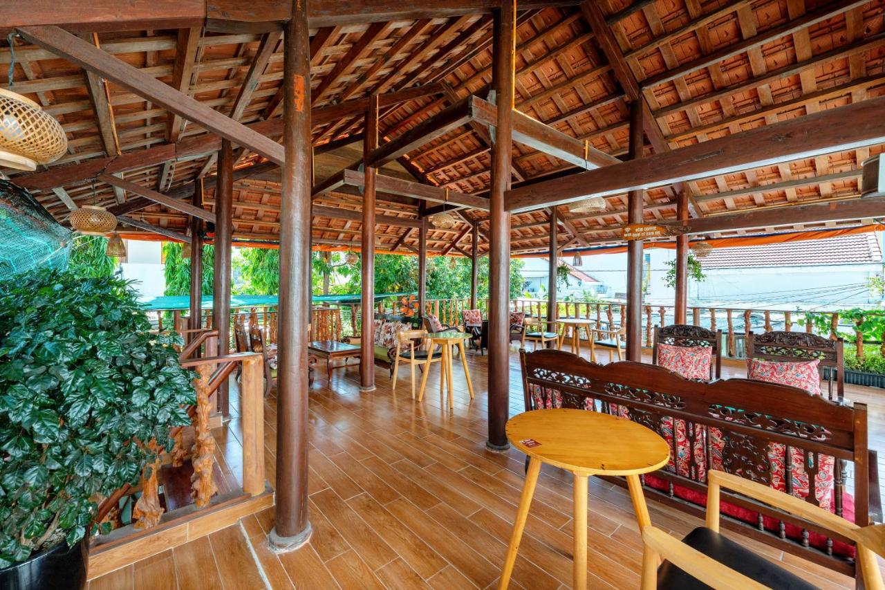 Alley Garden Homestay Hoi An Zewnętrze zdjęcie